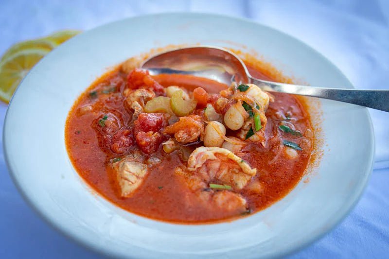 A Last Meal al fresco Before the Rains: Fish & Shrimp with Alubia Blanca - Rancho Gordo