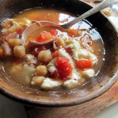 Caldo Tlapeño (Chicken, Garbanzo and Chipotle Soup) - Rancho Gordo