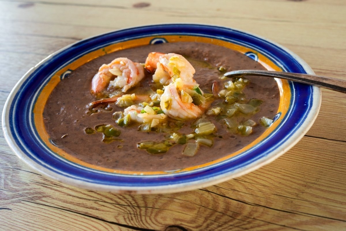 Oaxacan-Style Rio Zape Bean Soup with Shrimp and Chile - Rancho Gordo